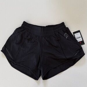 Lululemon x Peloton Hotty Hot Short Low Rise - 4”